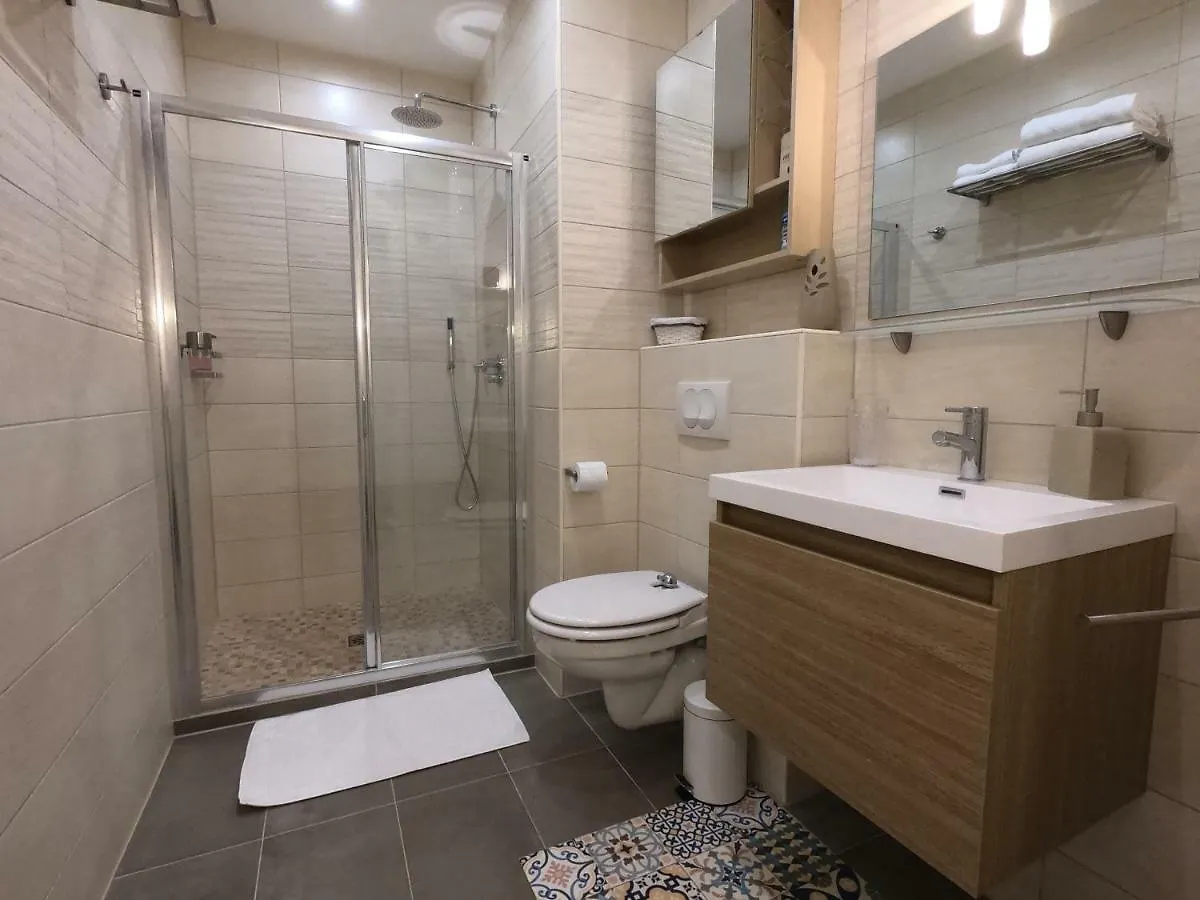 Apartament Chouette Massena Nicea 0*,